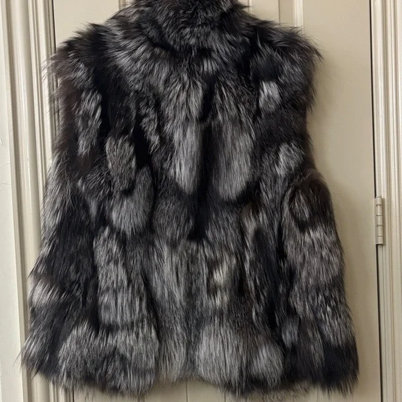 Vince genuine undyed silver fox vest - Picture 5 of 6